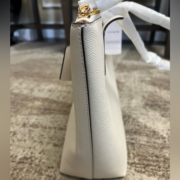 Coach XGrain Zip Tote - Picture 5 of 7